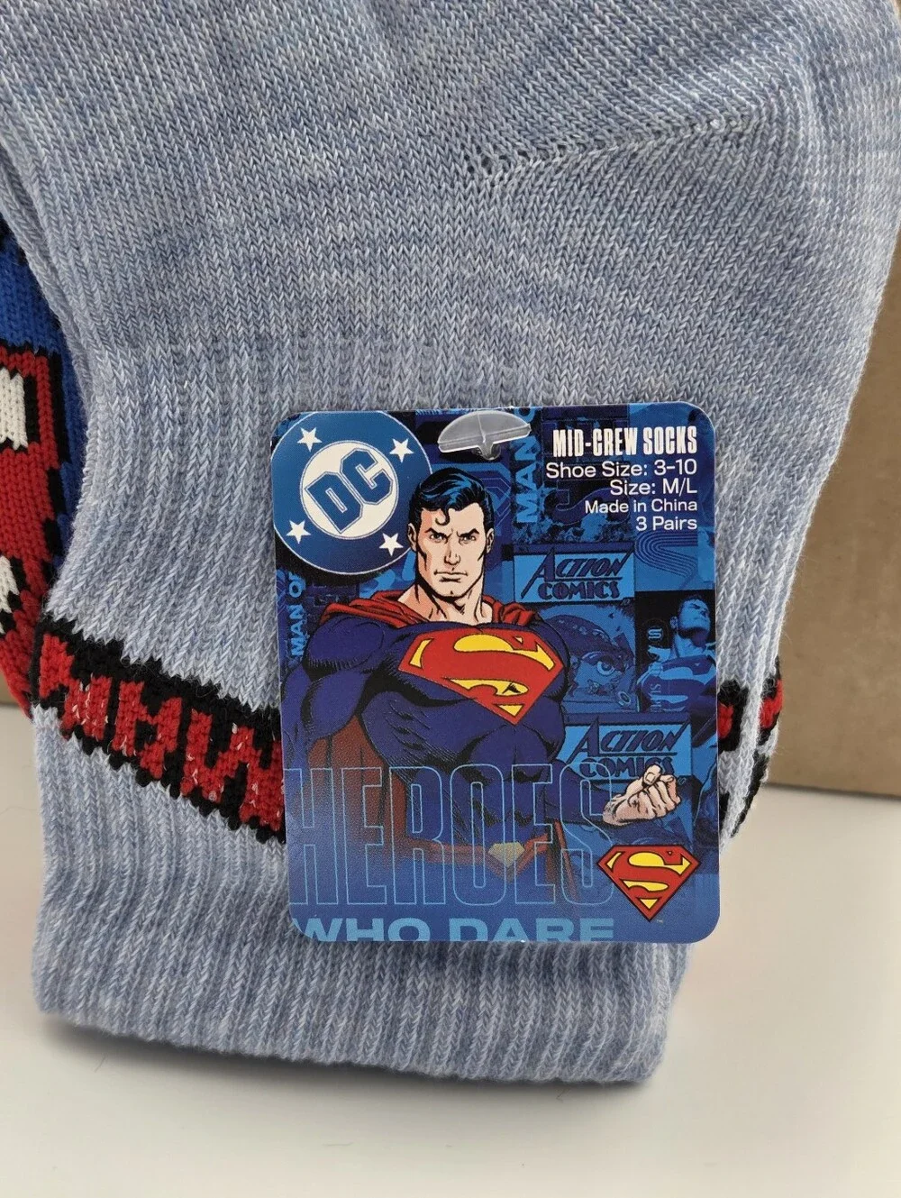 Superman Boys Mid-Crew Socks 3 Pair M/L 3-10 Nwt